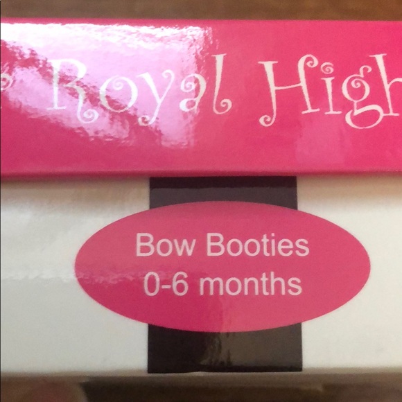 WB-Cutest new booties! Mud pie Her Royal Highness - Picture 4 of 6